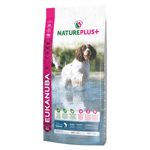 Afbeelding Eukanuba NaturePlus+ Adult Medium Breed Zalm hondenvoer 14 kg door Brekz.nl