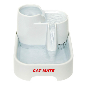 Afbeelding Catmate Multi Level Water Fountain voor kat en hond 2 liter door Brekz.nl