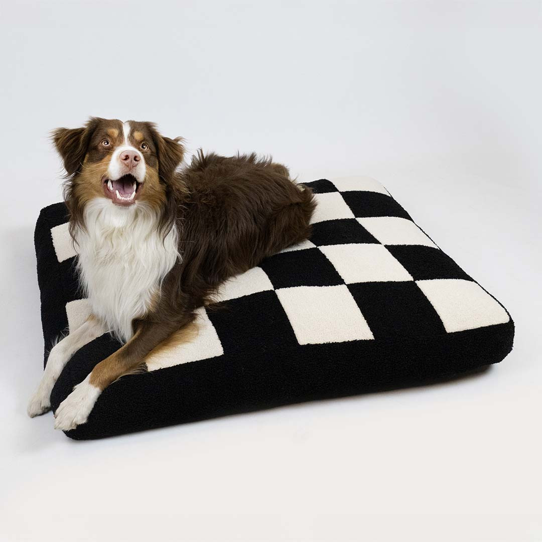 Cozy Block hondenkussen zwart/wit