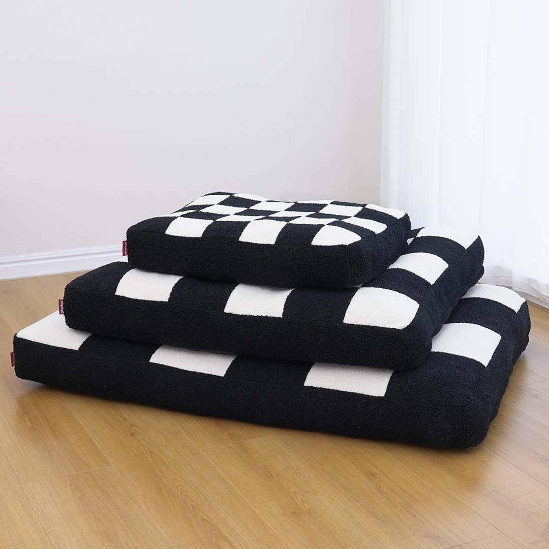 Cozy Block hondenkussen zwart/wit